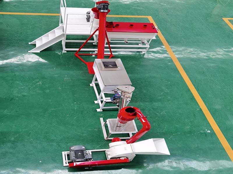 small manual sinking fish feed processing machine low price in Tanzania